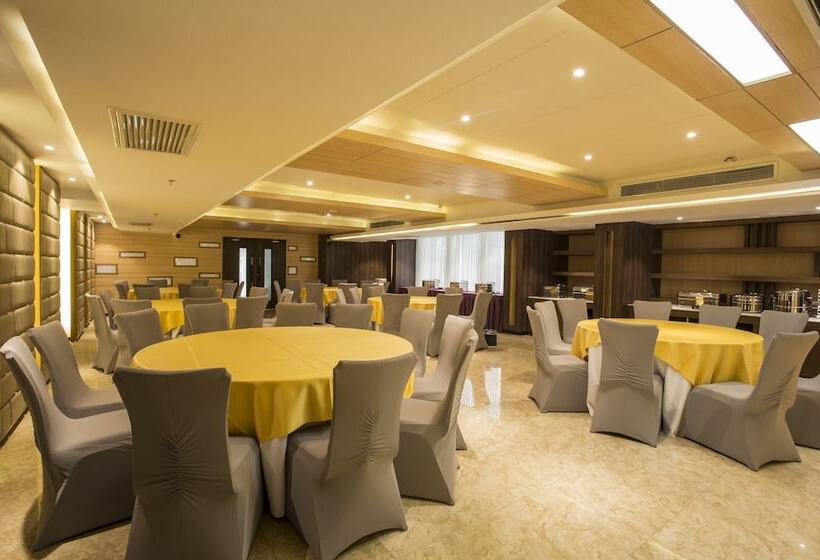 هتل Golden Tulip The Grandmark Dhaka