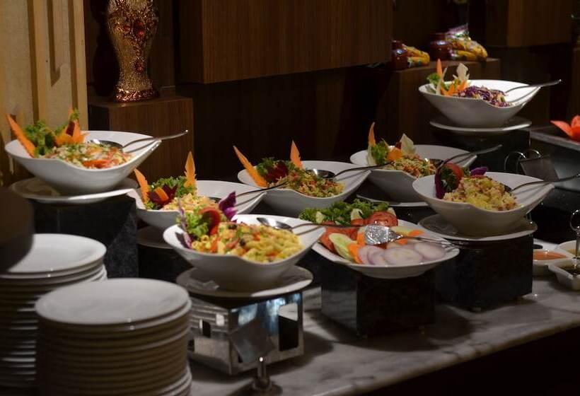 هتل Golden Tulip The Grandmark Dhaka