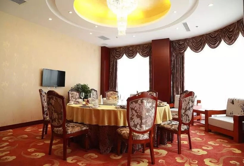 Hotelli Tianjin Huihao Business