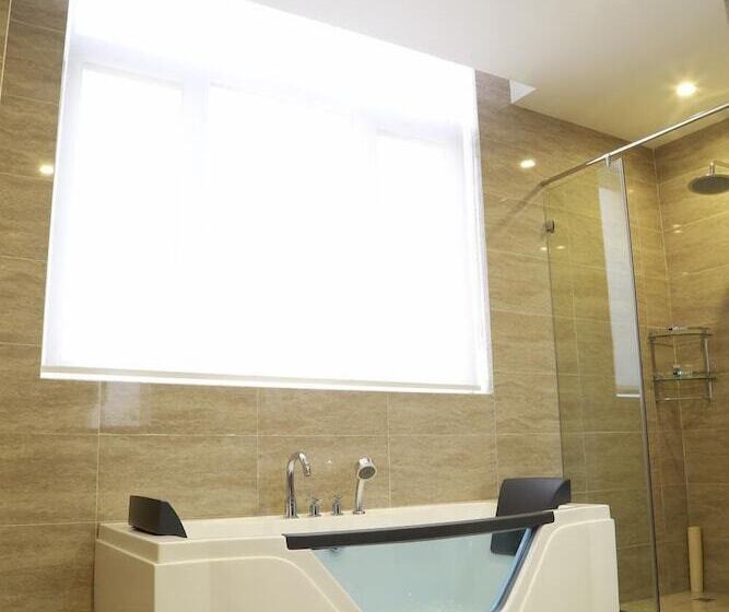 Otel Tianjin Huihao Business