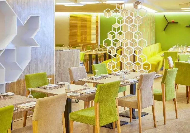 ホテル Ibis Styles Makkah