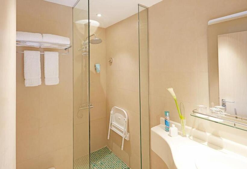 Отель Ibis Styles Makkah