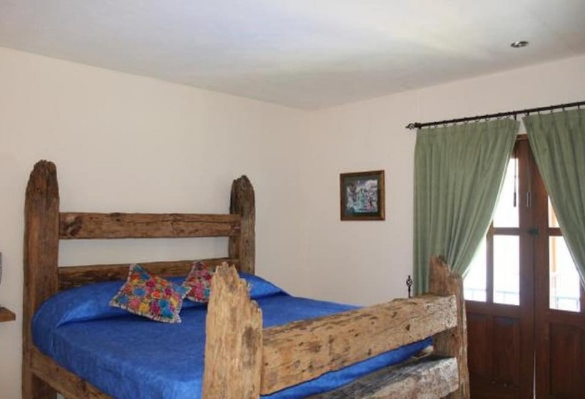 هتل La Plaza De Tequisquiapan