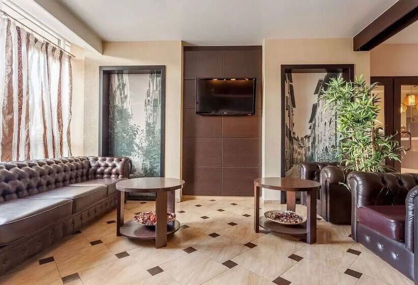 호텔 Marton Severnaya