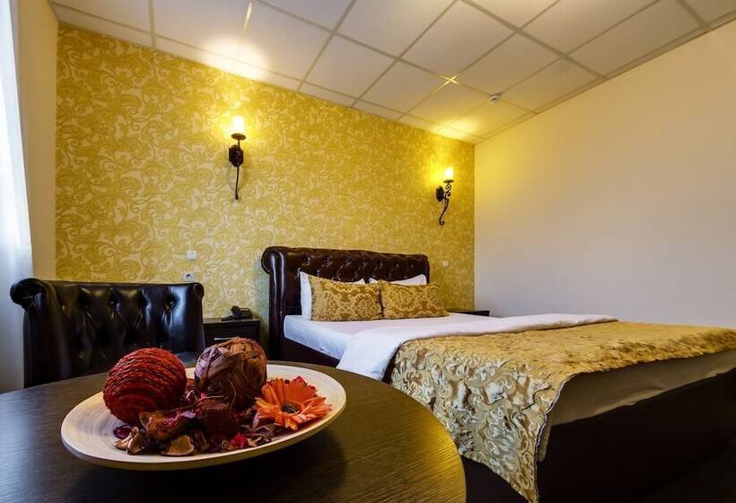 호텔 Marton Severnaya