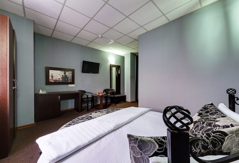 호텔 Marton Severnaya