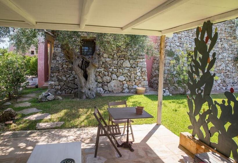 هتل Masseria Piccapicca