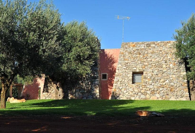 هتل Masseria Piccapicca