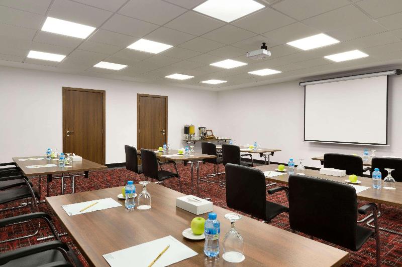 בית מלון כפרי Ramada Encore Al Khobar Olaya