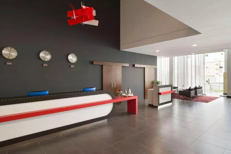 ホテル Ramada Encore Al Khobar Olaya