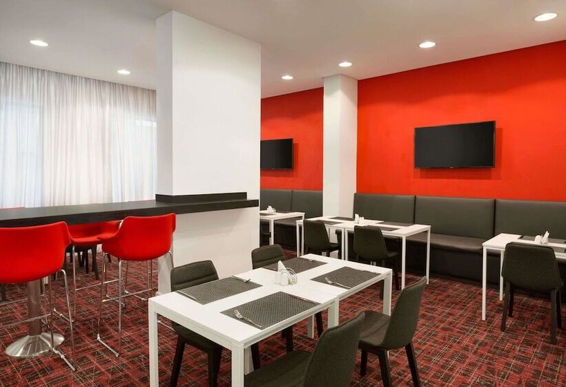 בית מלון כפרי Ramada Encore Al Khobar Olaya