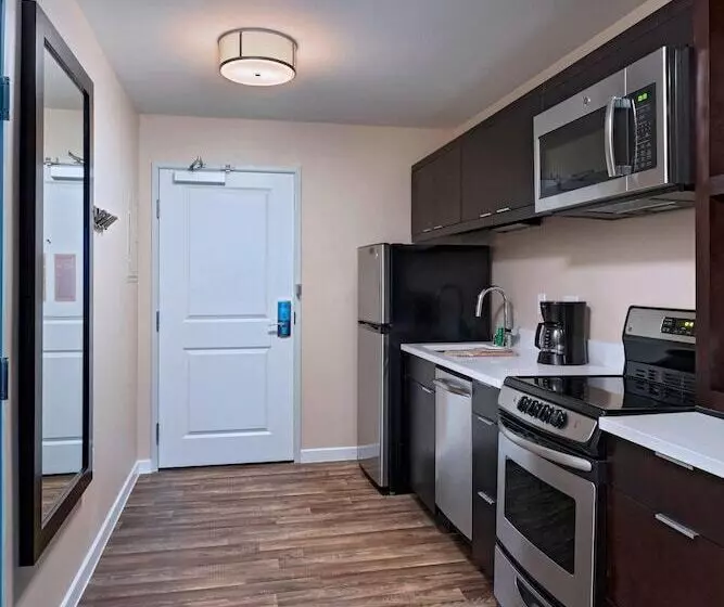 Hotelli Towneplace Suites By Marriott Tacoma Lakewood