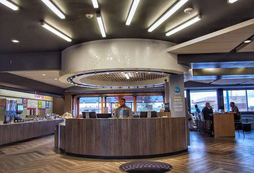 هتل Tru By Hilton Oklahoma City Airport