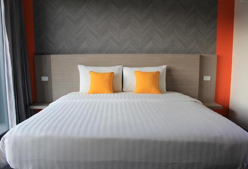 فندق Wake Up Aonang