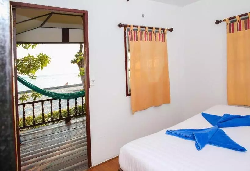 Laemson Resort