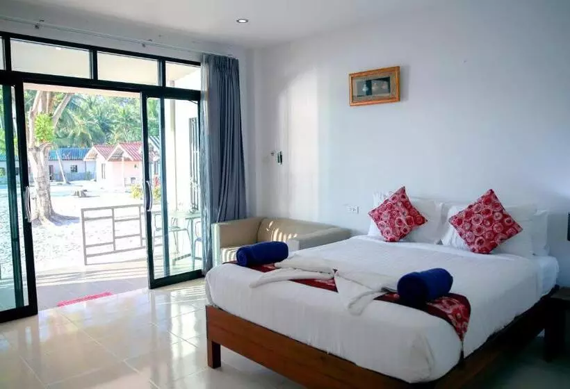 Laemson Resort