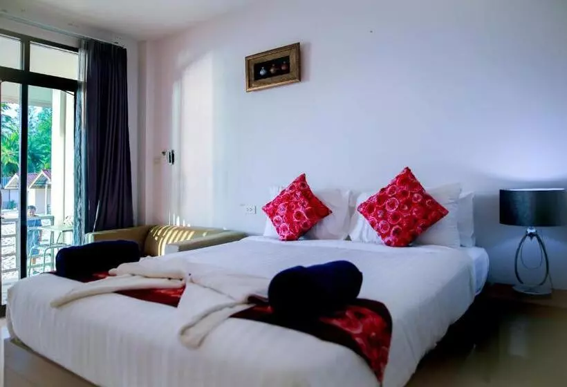 Laemson Resort