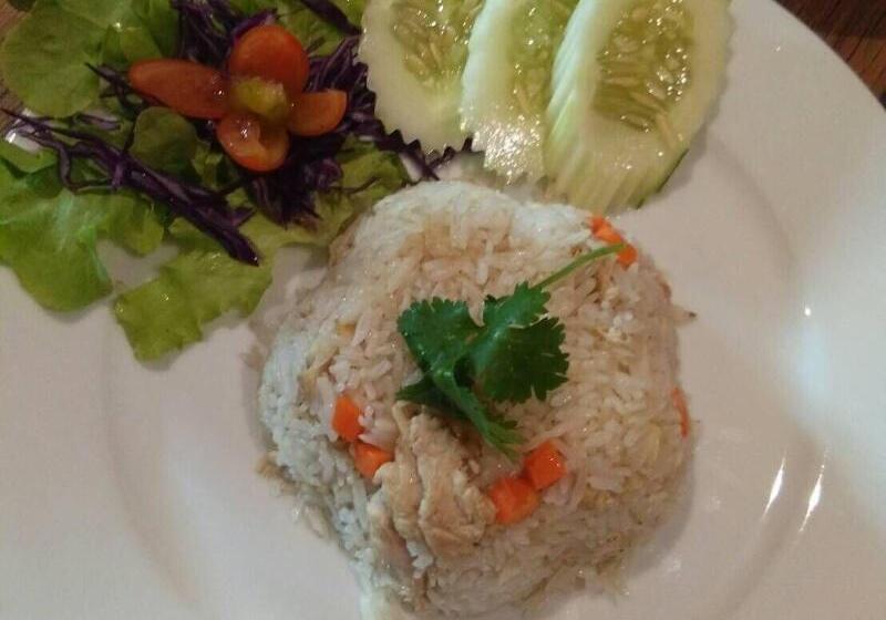 فندق Wake Up Aonang