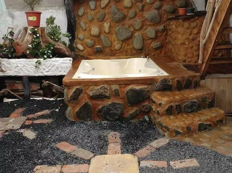 هاستل Hostal Rutamar