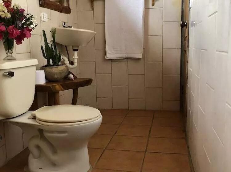 هاستل Hostal Rutamar
