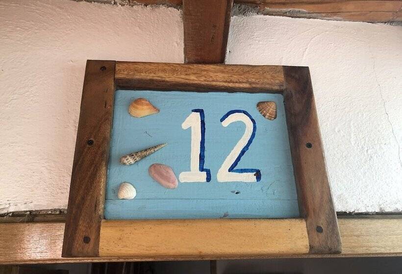 Hostel Hostal Rutamar