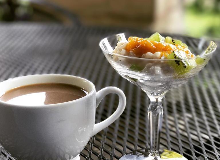 Castle La Crosse Bed And Breakfast