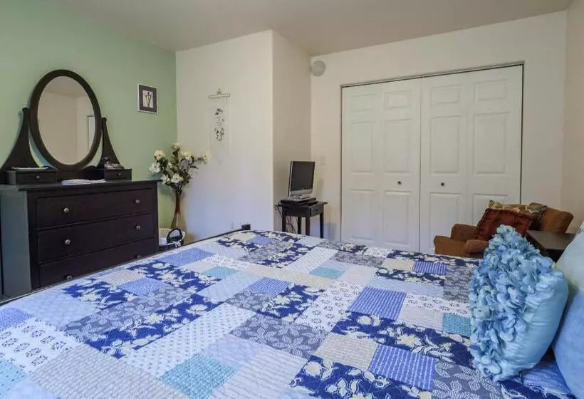 Denali Primrose Bed & Breakfast