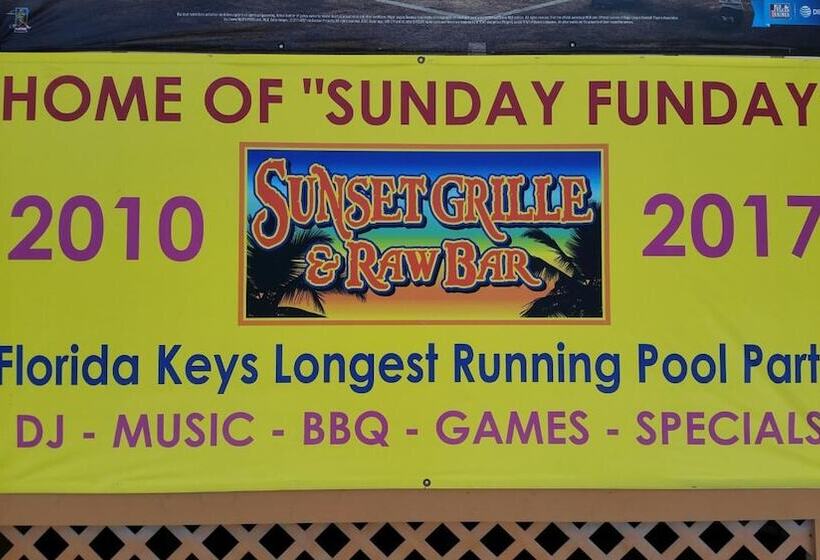 בית מלון כפרי Knight S Key Suites