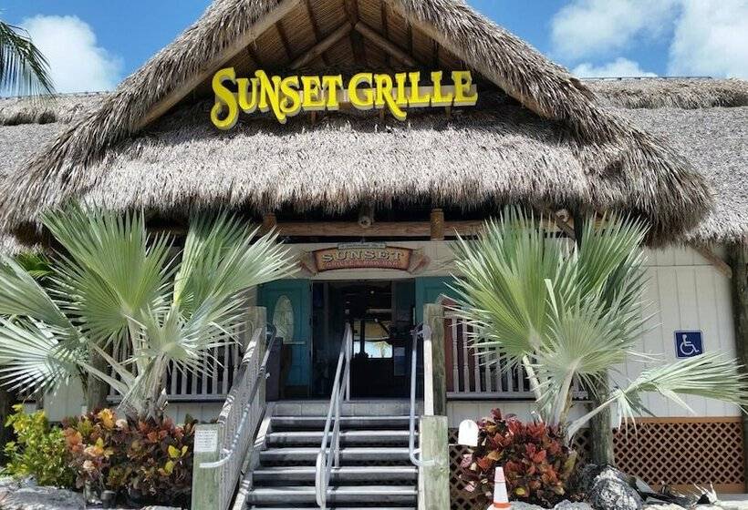 בית מלון כפרי Knight S Key Suites