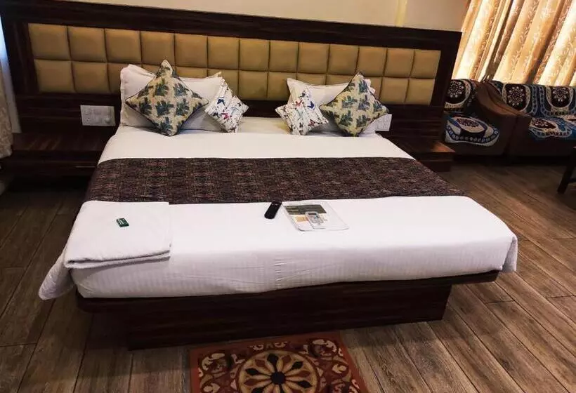 Hotelli Manasi Pride
