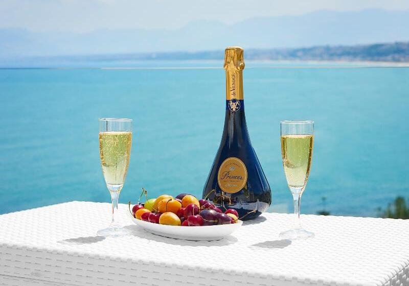 Marina Di Petrolo Hotel & Spa