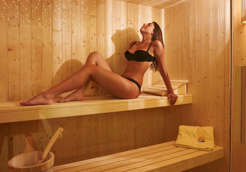 Marina Di Petrolo Hotel & Spa