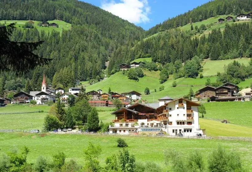 Hotelli Ortler