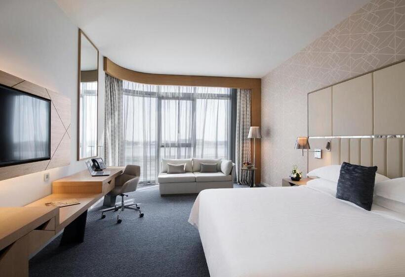 فندق Pearl Rotana Capital Centre