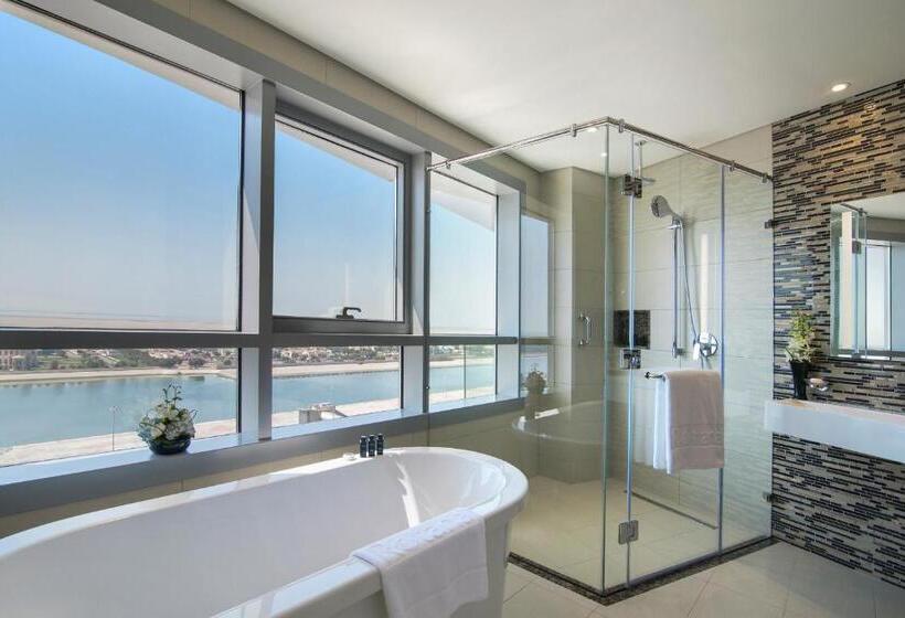 فندق Pearl Rotana Capital Centre