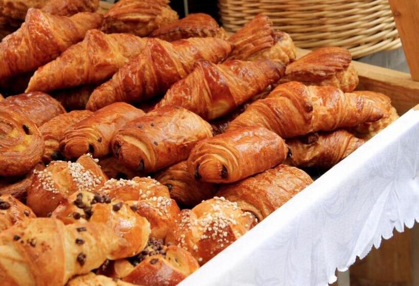 فندق The Railroad Inn