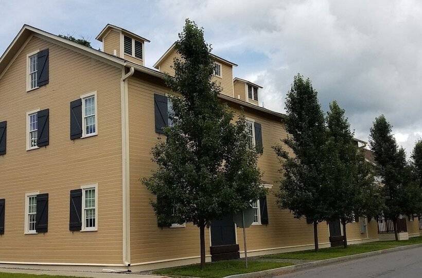 فندق The Railroad Inn