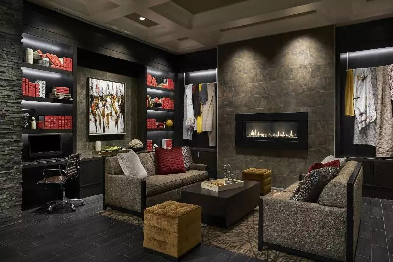 The Stateview Hotel, Autograph Collection