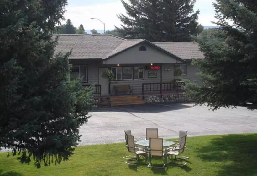 ホテル White River Inn