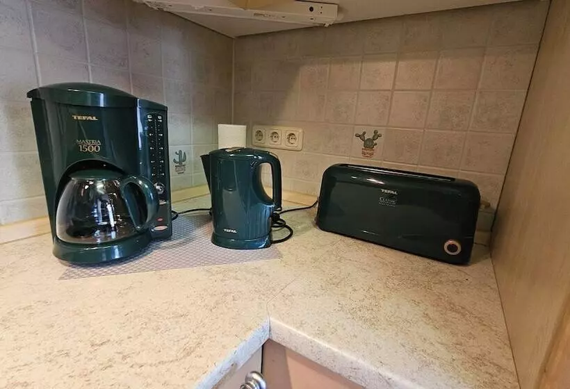 ベッドアンドブレックファースト Pension Weiße Rose, Parkplatz, Frühstück, Wlan, Zentral