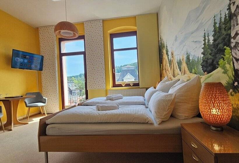 ベッドアンドブレックファースト Pension Weiße Rose, Parkplatz, Frühstück, Wlan, Zentral