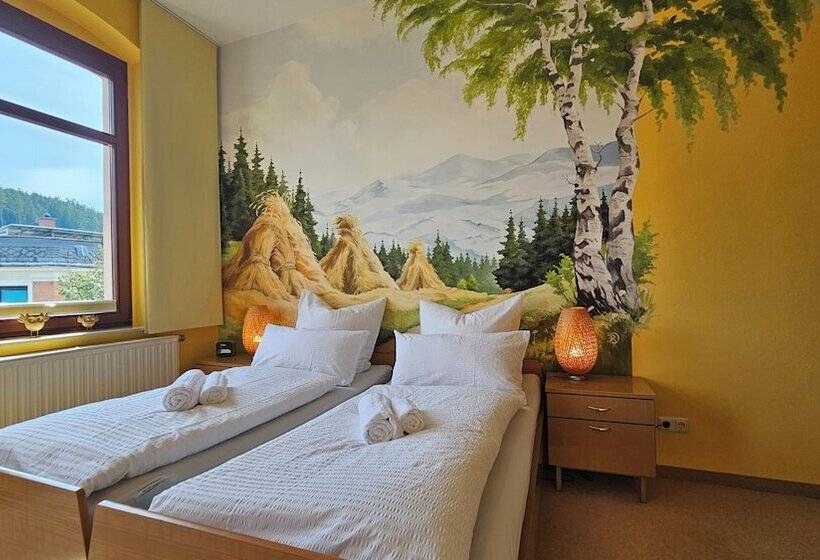 ベッドアンドブレックファースト Pension Weiße Rose, Parkplatz, Frühstück, Wlan, Zentral