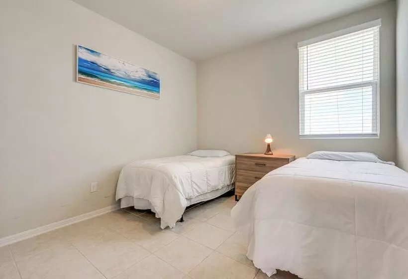 Pet Friendly Kyle Home W/ Yard ~ 23 Mi To Austin!