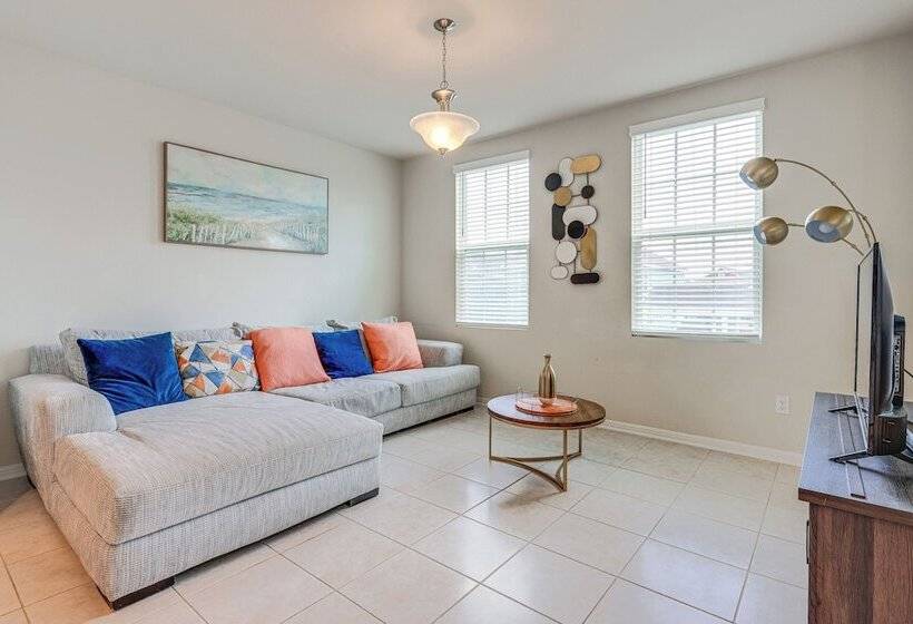 Pet Friendly Kyle Home W/ Yard ~ 23 Mi To Austin!