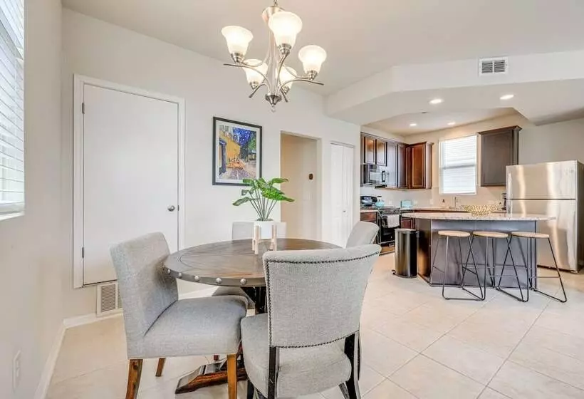 Pet Friendly Kyle Home W/ Yard ~ 23 Mi To Austin!