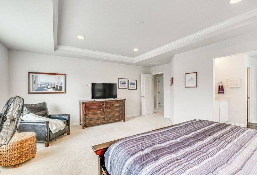 15 Mi To Boulder: Spacious Family Home In Erie