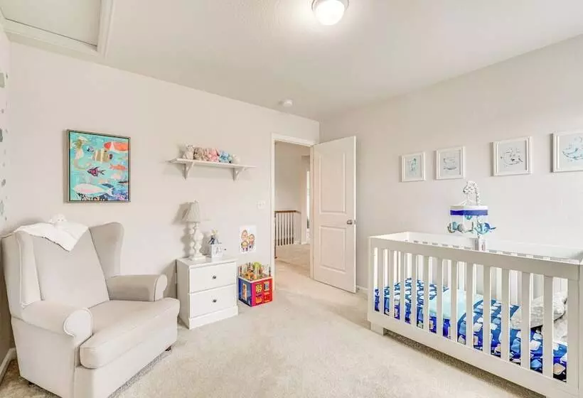 15 Mi To Boulder: Spacious Family Home In Erie