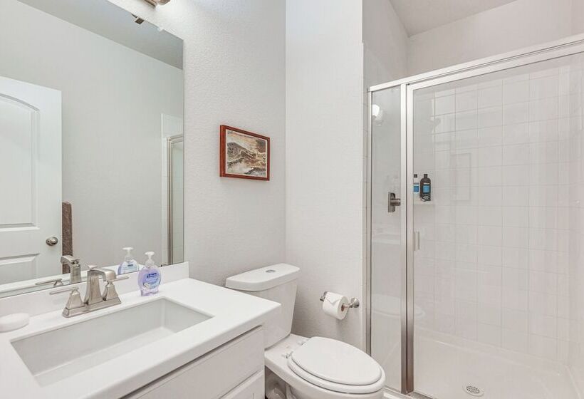 15 Mi To Boulder: Spacious Family Home In Erie