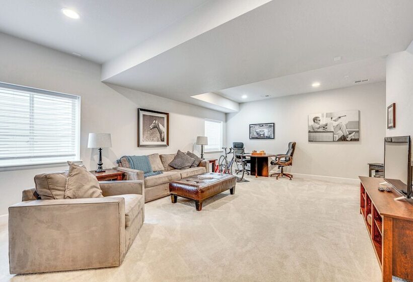 15 Mi To Boulder: Spacious Family Home In Erie