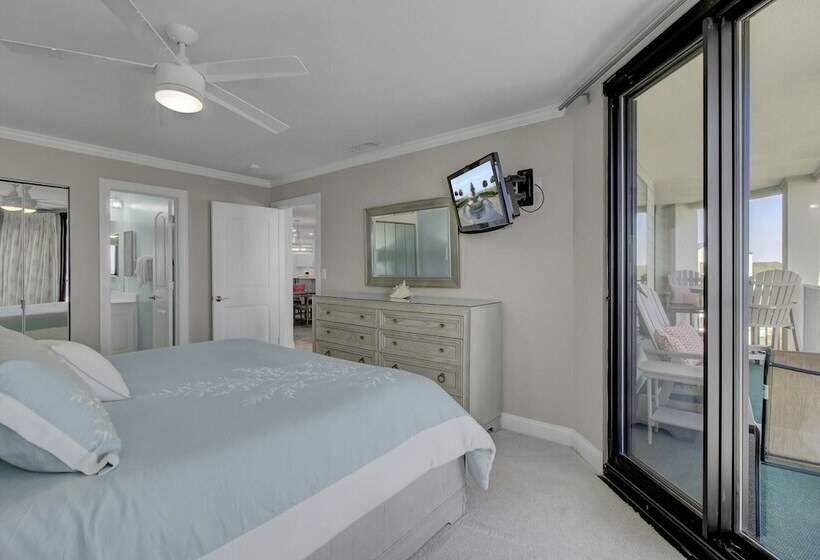 502 Summerhouse By Avantstay Ocean Front Condo W/ Community Pool Access